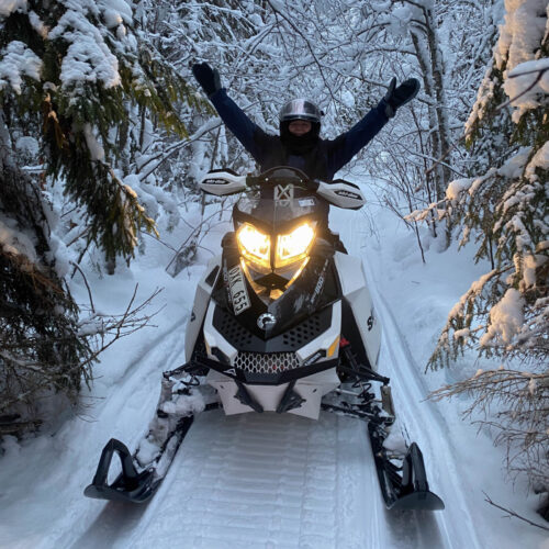 Heerlijke sneeuwscootertocht